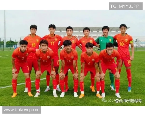 足球明星与经纪人签约背后的故事与市场动向分析